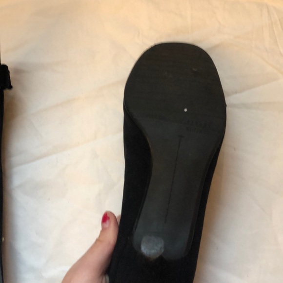 Stuart weitzman black suede buckle career heals. - Picture 4 of 4
